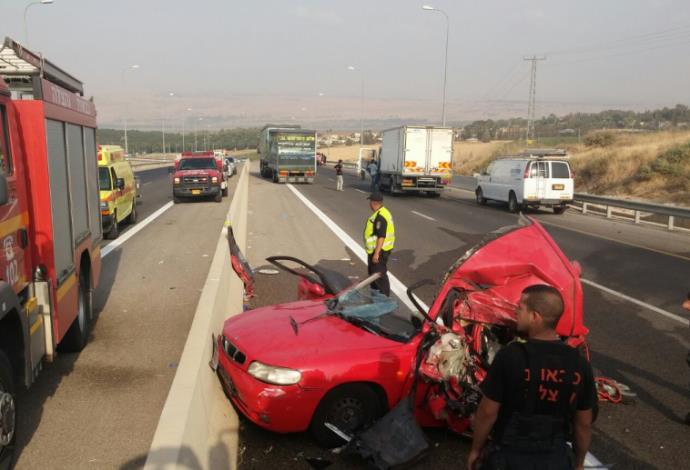 תאונה בכביש 90 (צילום:  דוברות מד"א)