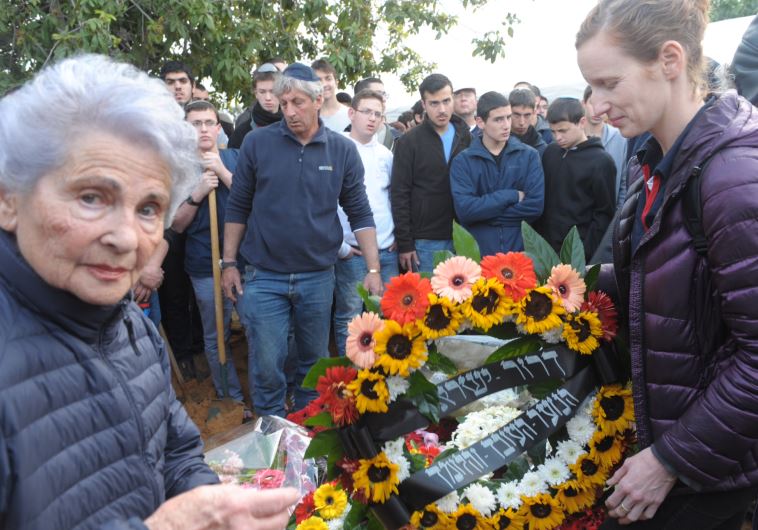 "גיבור יהודי" . צילום: אבשלום ששוני 